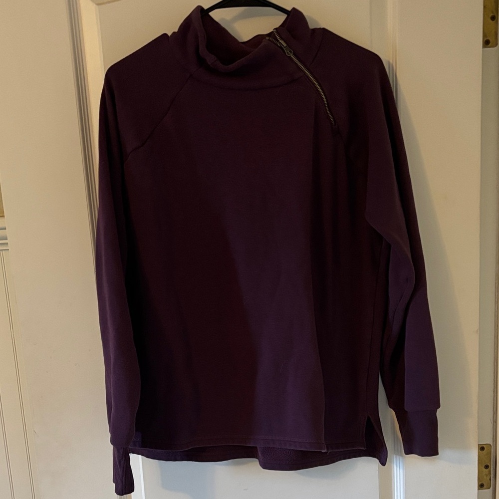 GAIAM Deep Purple Zippered Top